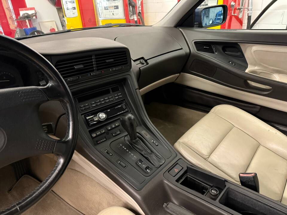 Immagine 10/16 di BMW 850i (1990)
