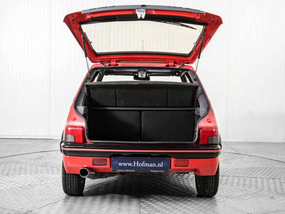 Image 43/50 of Peugeot 205 GTi 1.6 (1986)