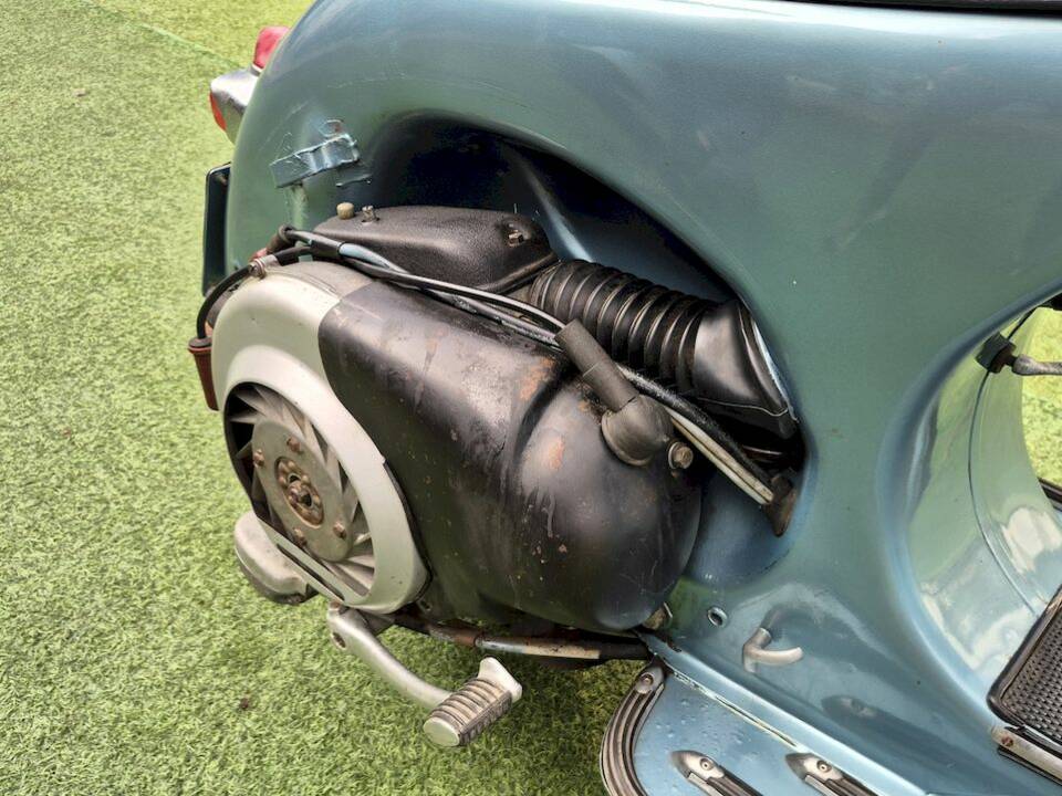 Immagine 24/28 di Piaggio Vespa 150 (1962)
