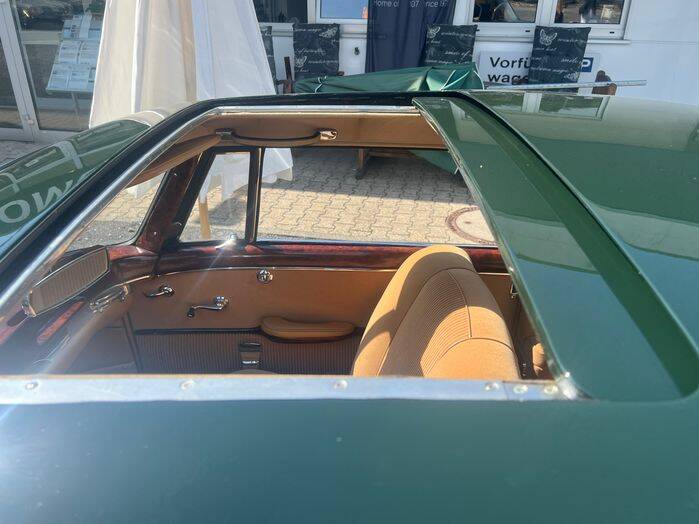Image 10/21 de Mercedes-Benz 220 SE (1960)