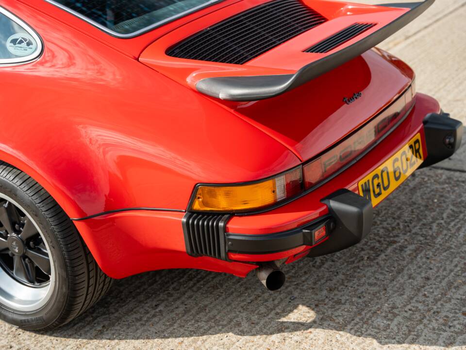 Image 14/50 of Porsche 911 Turbo 3.0 (1977)