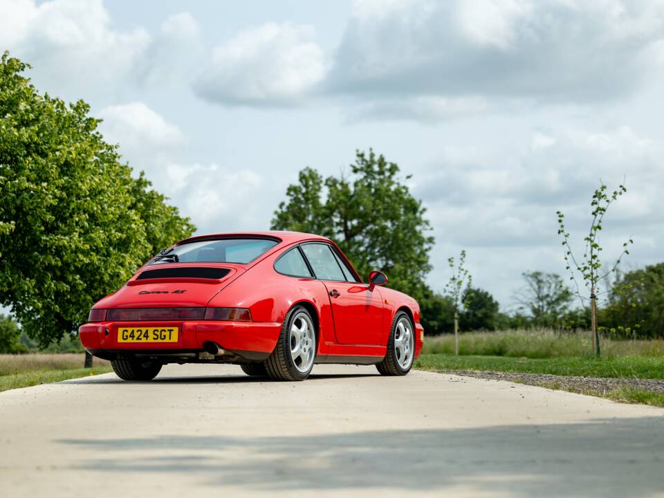 Image 9/45 de Porsche 911 Carrera RS (1990)