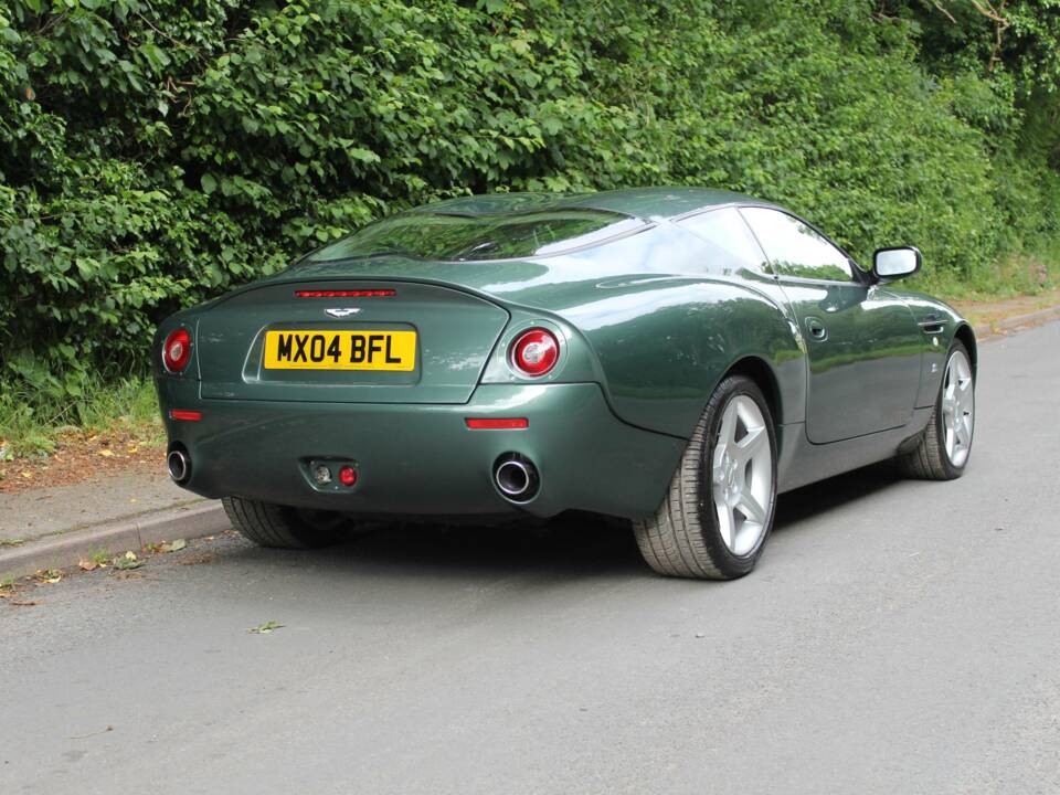 Image 6/17 of Aston Martin DB 7 Zagato (2004)