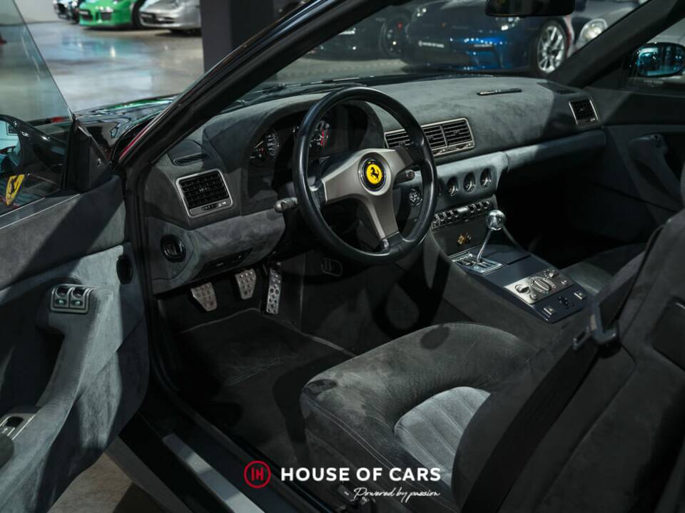 Image 15/25 de Ferrari 456 GT (1994)