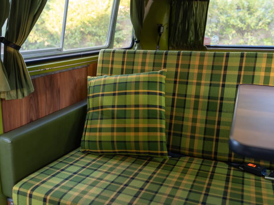 Bild 38/39 von Volkswagen T2b Westfalia (1978)