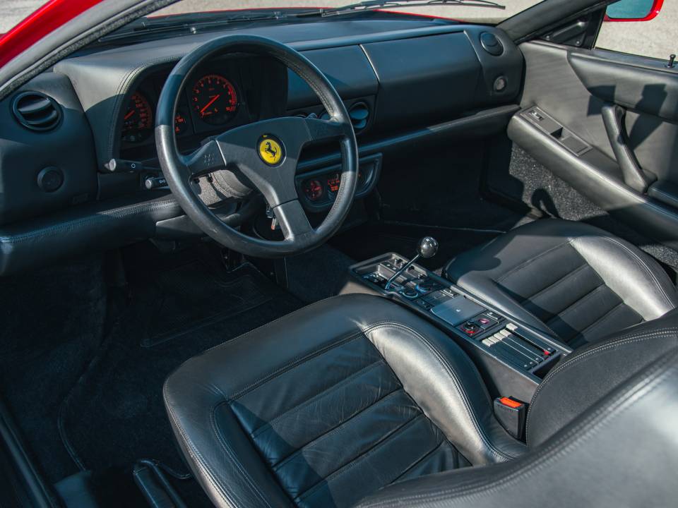 Afbeelding 21/27 van Ferrari 512 TR (1992)