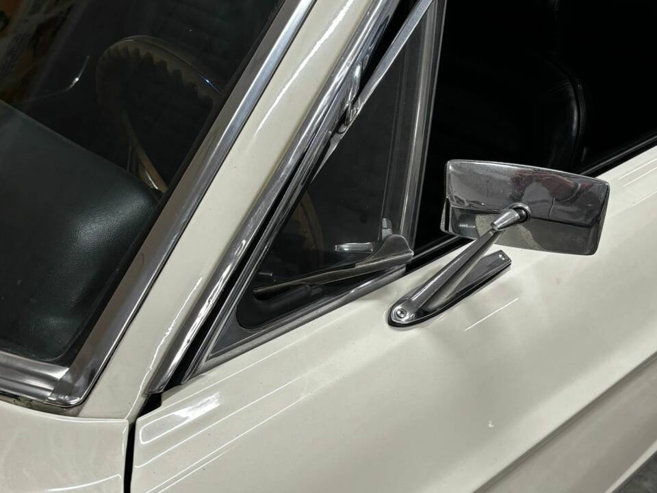 Image 48/53 of Ford Mustang GT 390 (1967)