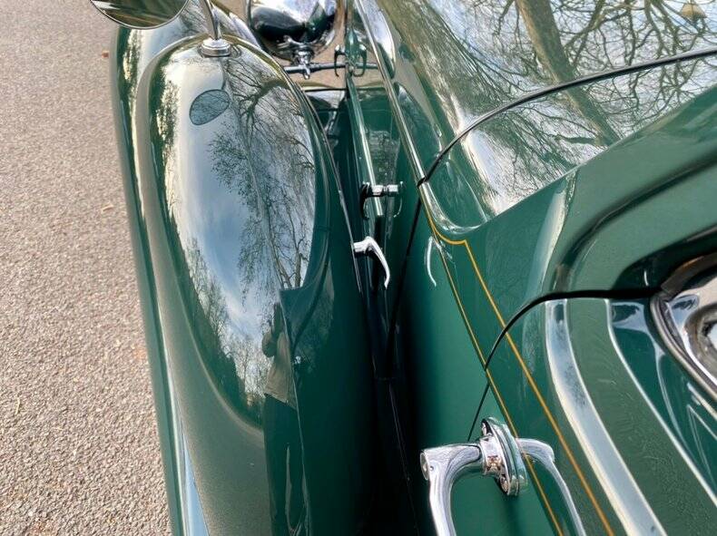 Image 38/50 of Lagonda V12 DHC (1939)