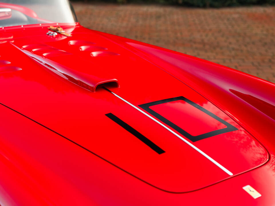 Image 20/25 of Ferrari 340 Mexico Spider (1952)