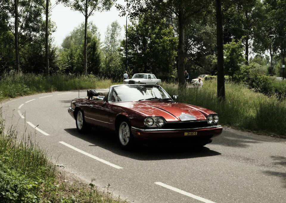 Bild 3/5 von Jaguar XJS 5.3 V12 (1995)
