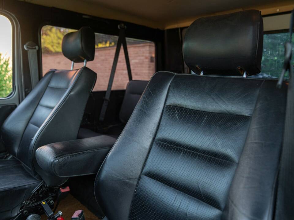 Image 37/50 de Mercedes-Benz 280 GE (SWB) (1981)