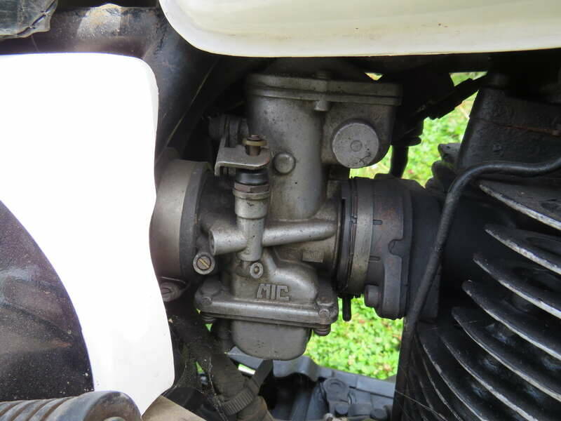 Bild 22/40 von Yamaha DUMMY (1976)