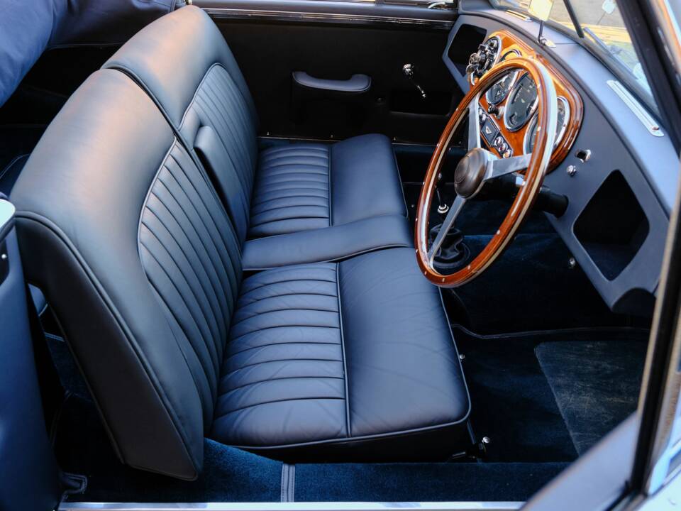 Bild 14/17 von Aston Martin DB 2/4 Mk I Vantage Convertible (1951)