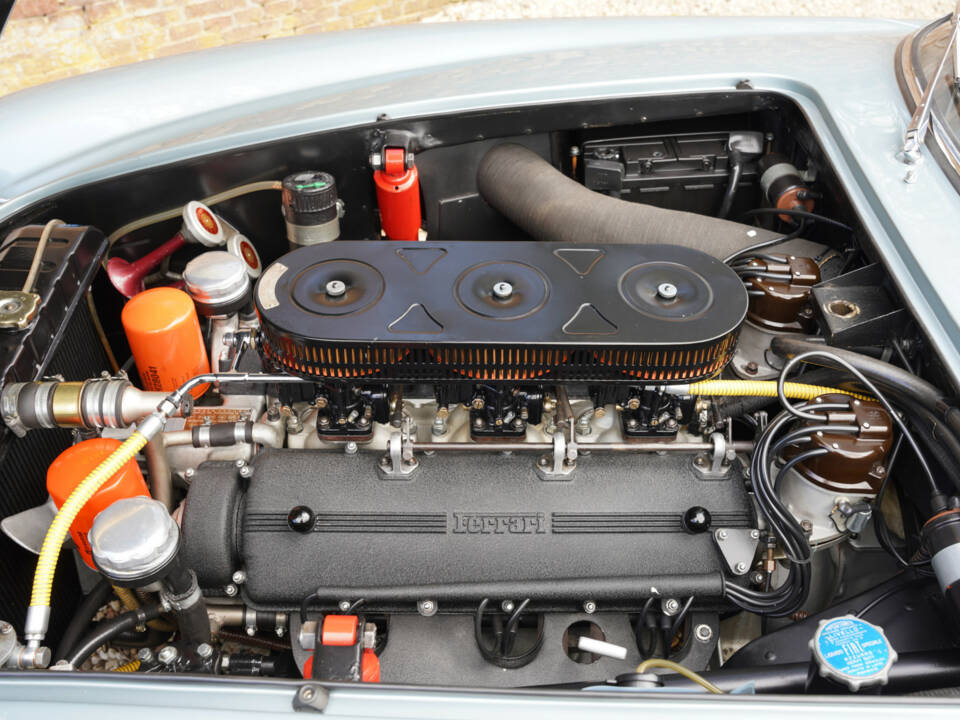 Bild 4/50 von Ferrari 250 GT Berlinetta Lusso (1963)