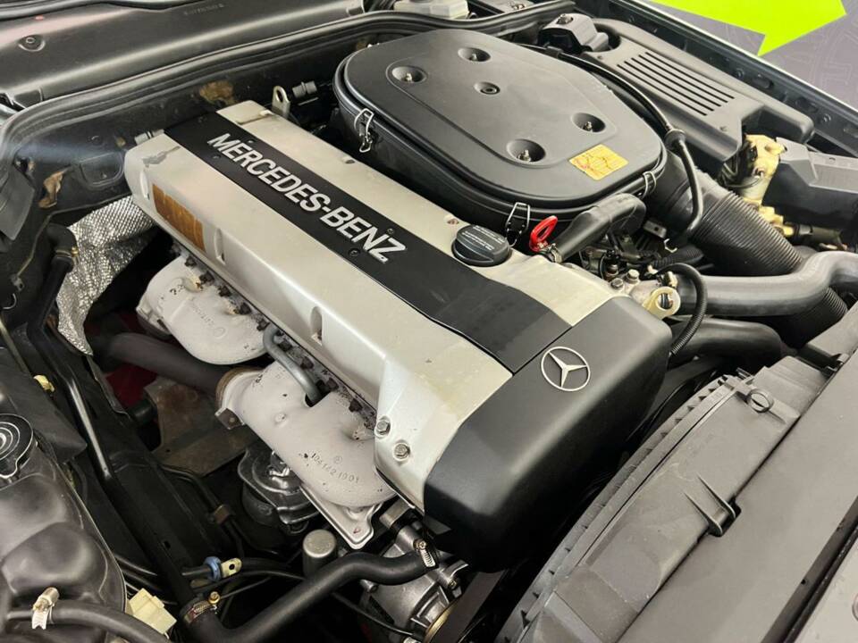 Image 48/48 of Mercedes-Benz 300 SL-24 (1992)