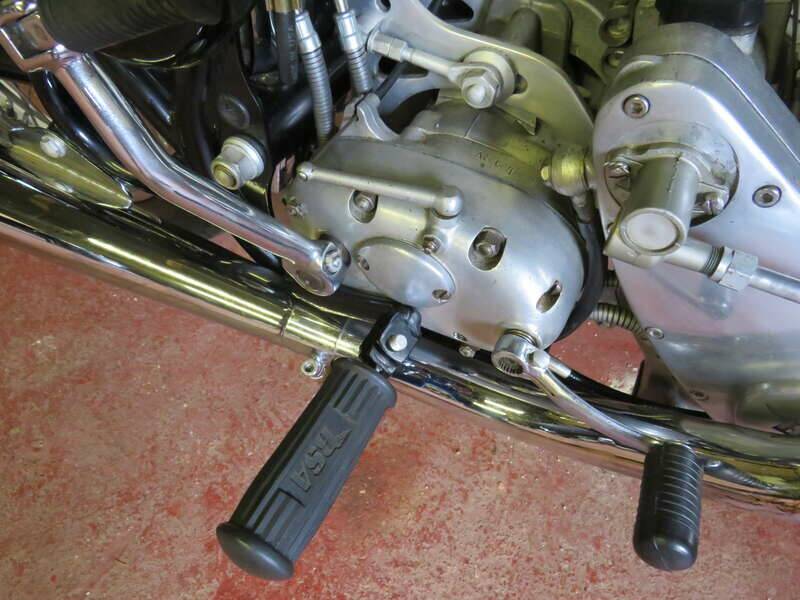 Image 27/48 of BSA DBD 34 Gold Star (1959)