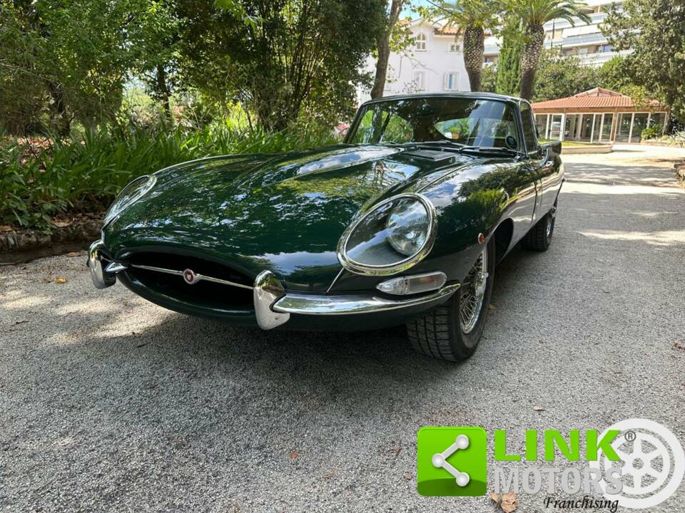 Imagen 1/10 de Jaguar E-Type 4.2 (1967)