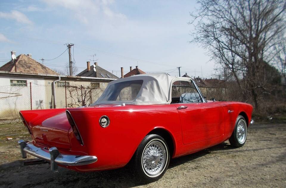 Image 3/11 of Sunbeam Alpine Mk II (1962)