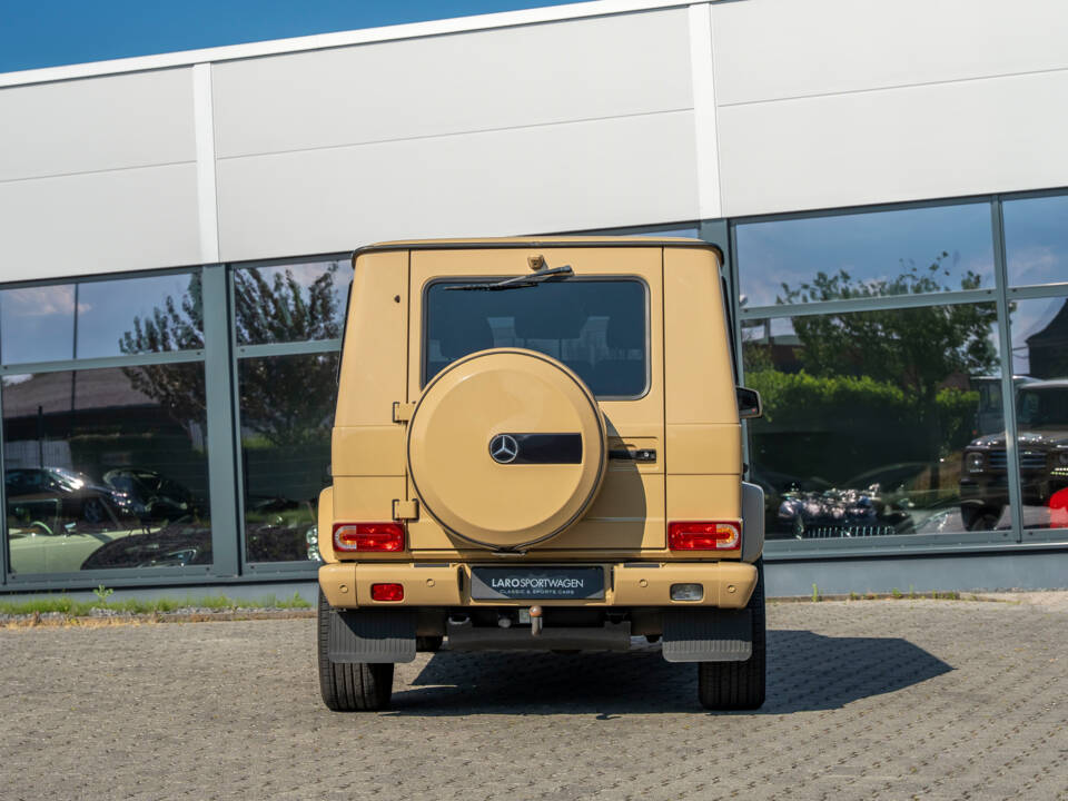 Image 14/33 of Mercedes-Benz G 500 (LWB) (2017)