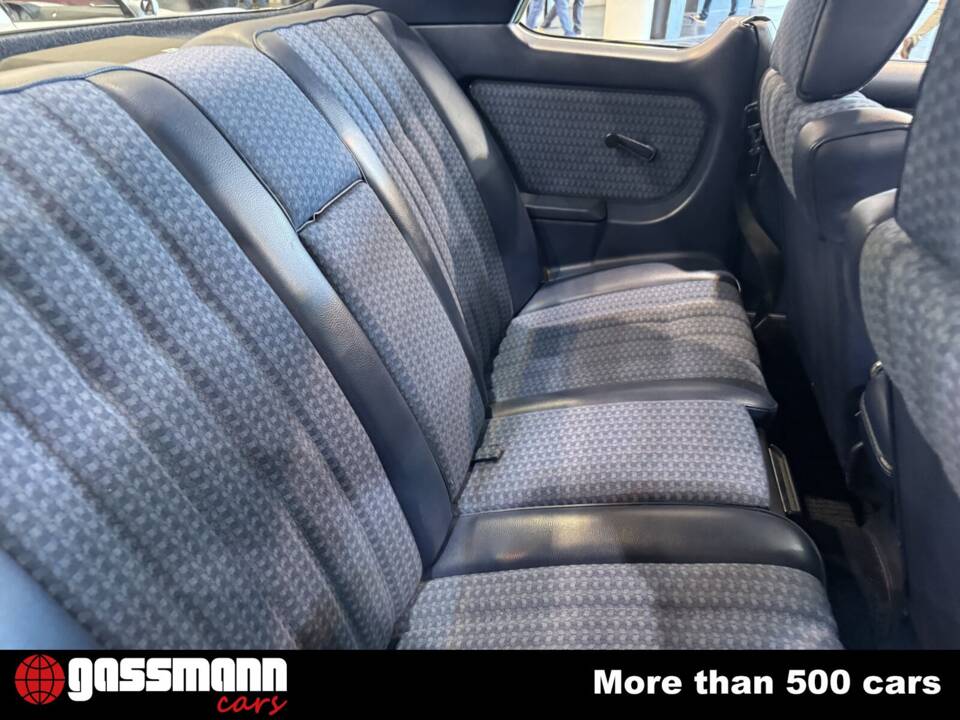 Image 15/15 of Mercedes-Benz 280 C (1978)