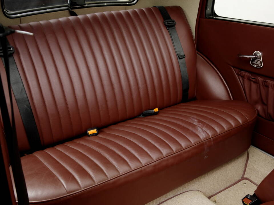 Image 12/21 of Mercedes-Benz 170 Va (1951)
