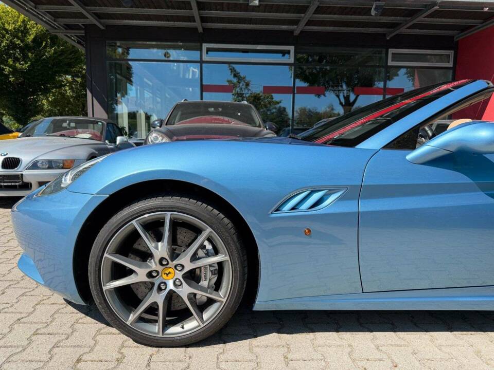 Immagine 4/42 di Ferrari California (2011)