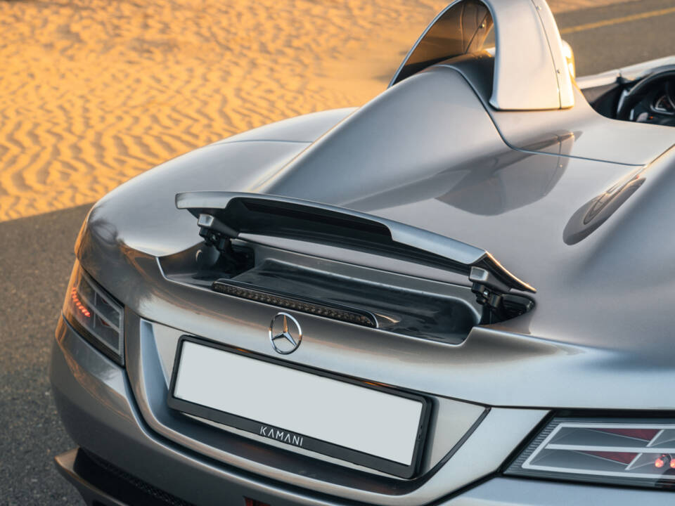 Image 28/45 de Mercedes-Benz SLR Stirling Moss (2009)