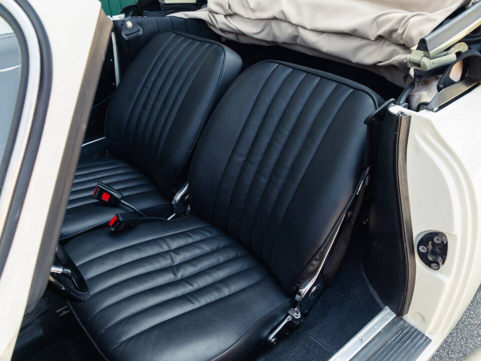 Bild 5/47 von Porsche 356 B 1600 Super 90 (1962)
