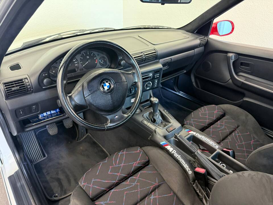 Bild 13/22 von BMW 318ti Compact (1997)