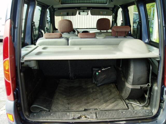 Bild 12/12 von Renault Kangoo 1.6 16V 4x4 (2002)