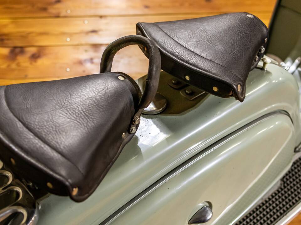 Image 11/15 of Lohner L 125 (1958)