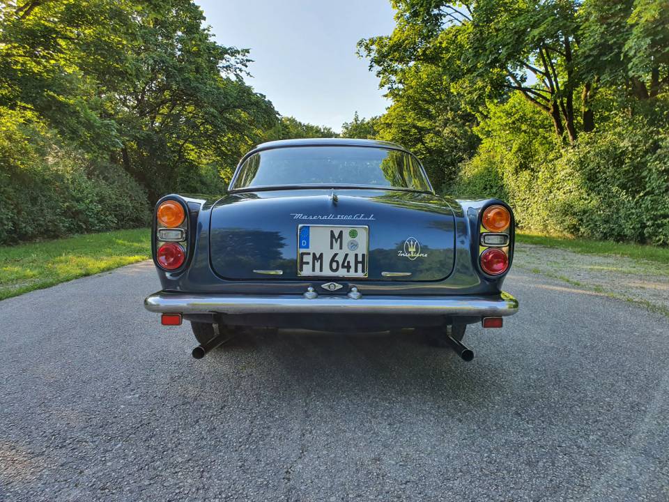 Image 14/58 of Maserati 3500 GTI Touring (1963)