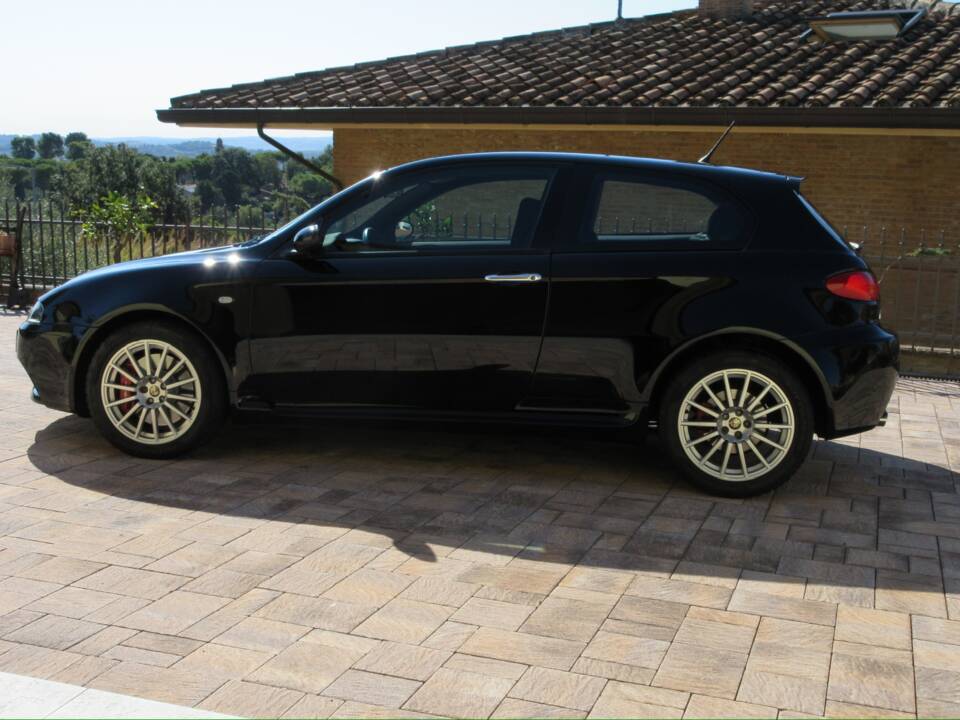 Bild 7/28 von Alfa Romeo 147 3.2 GTA (2004)