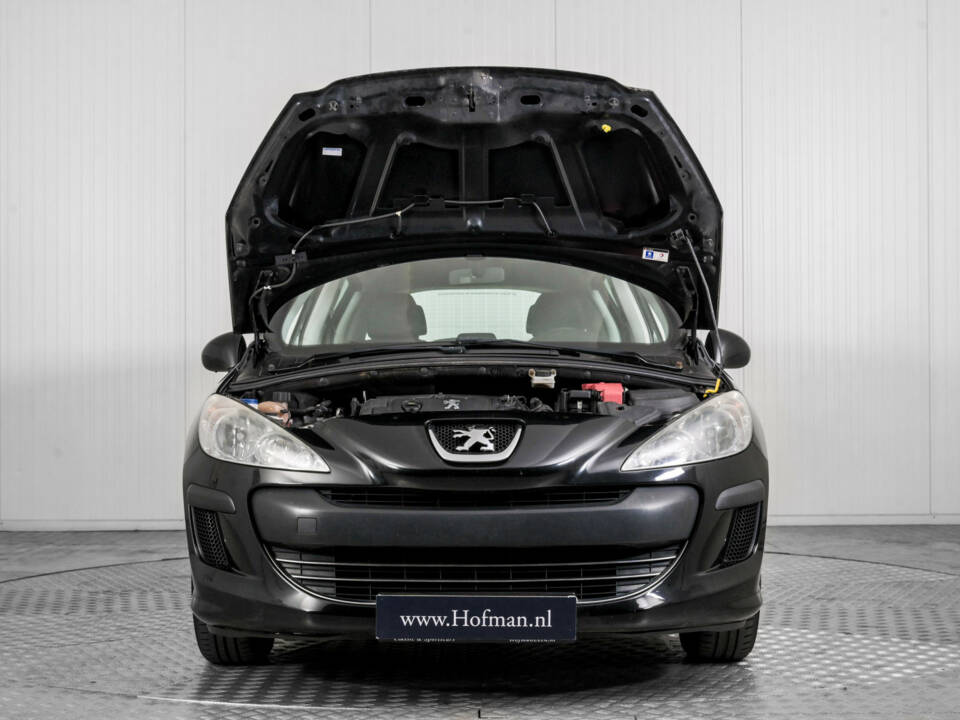 Bild 34/48 von Peugeot 308 1.6 VTi 120 Break (2008)