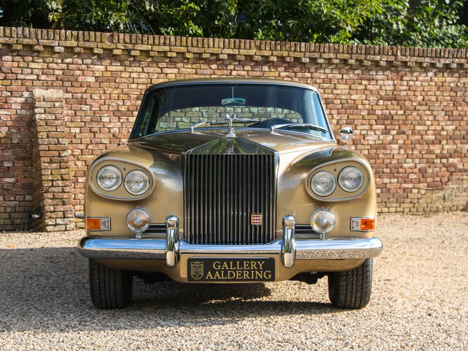 Image 10/50 of Rolls-Royce Silver Cloud III "Chinese Eyes" (1965)