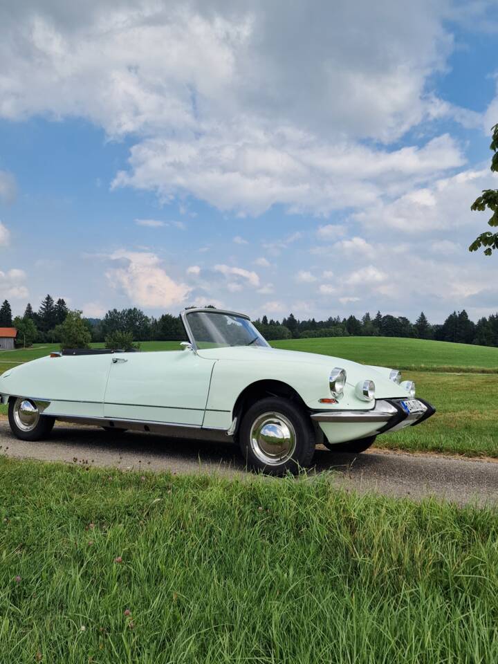 Image 9/153 of Citroën DS 19 Usine (1965)