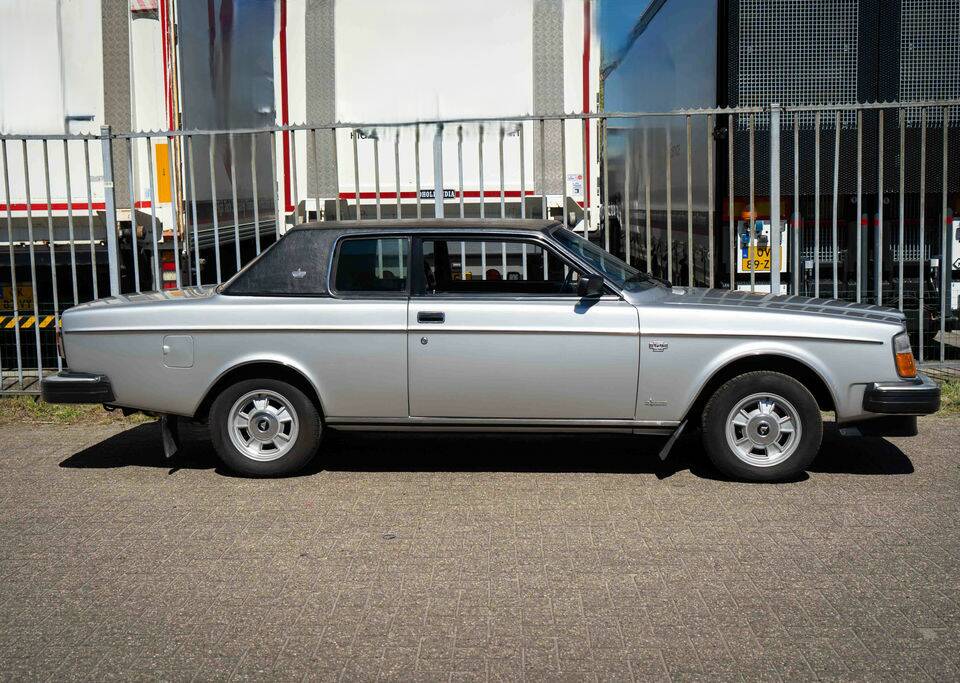 Bild 7/8 von Volvo 262 C Bertone (1979)