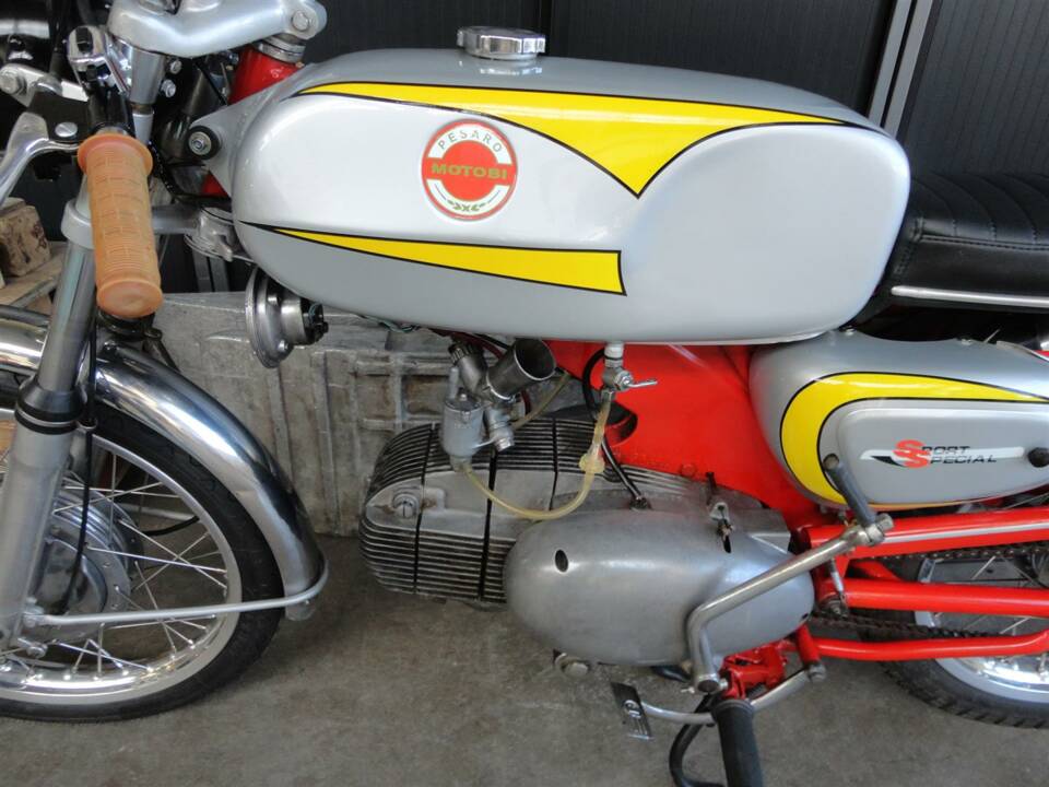 Afbeelding 21/22 van Motobi DUMMY (1972)