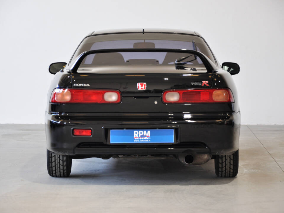 Bild 32/39 von Honda Integra Type R (1998)