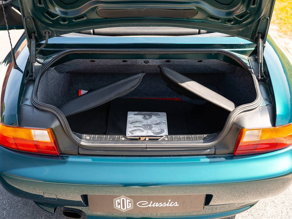 Bild 32/39 von BMW Z3 1.8 (1998)