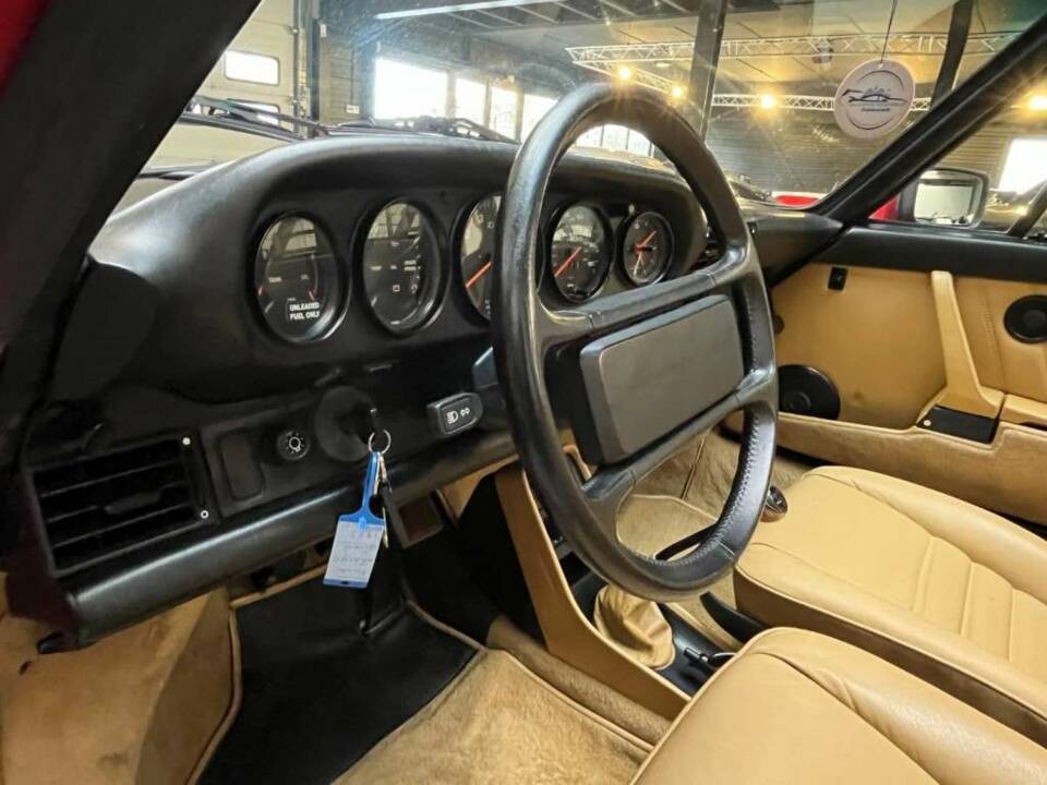 Image 11/50 of Porsche 911 Carrera 3.2 (1987)