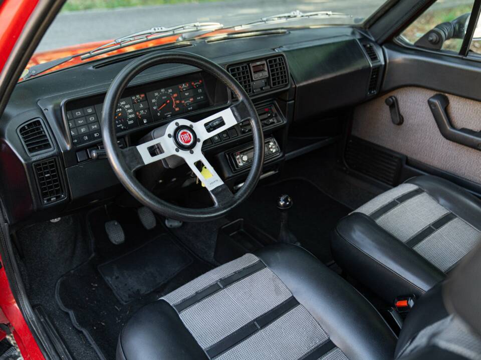 Obraz 33/50 pojazdu FIAT Ritmo 105 TC (1990)