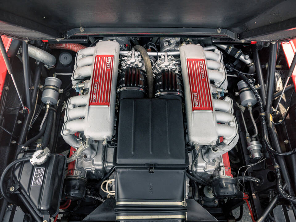 Immagine 46/51 di Ferrari Testarossa (1986)