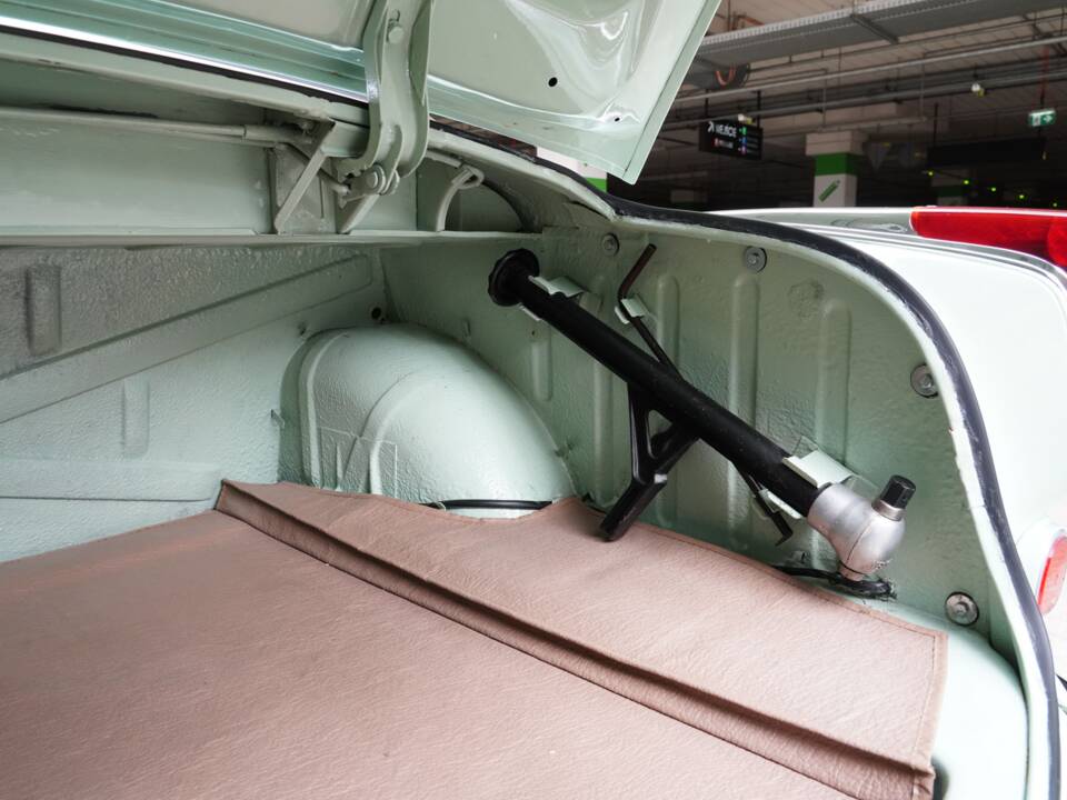 Bild 87/99 von Borgward Isabella (1959)