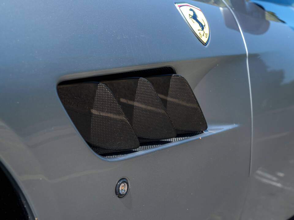 Bild 9/36 von Ferrari GTC4Lusso T (2020)