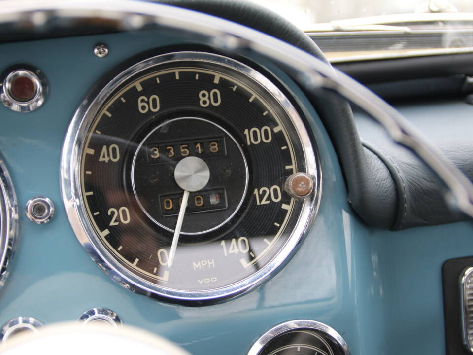 Bild 64/71 von Mercedes-Benz 190 SL (1961)