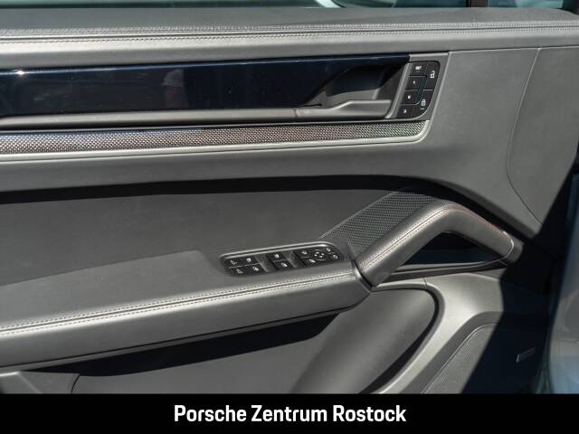 Bild 15/31 von Porsche Cayenne Coupé E-Hybrid (2026)