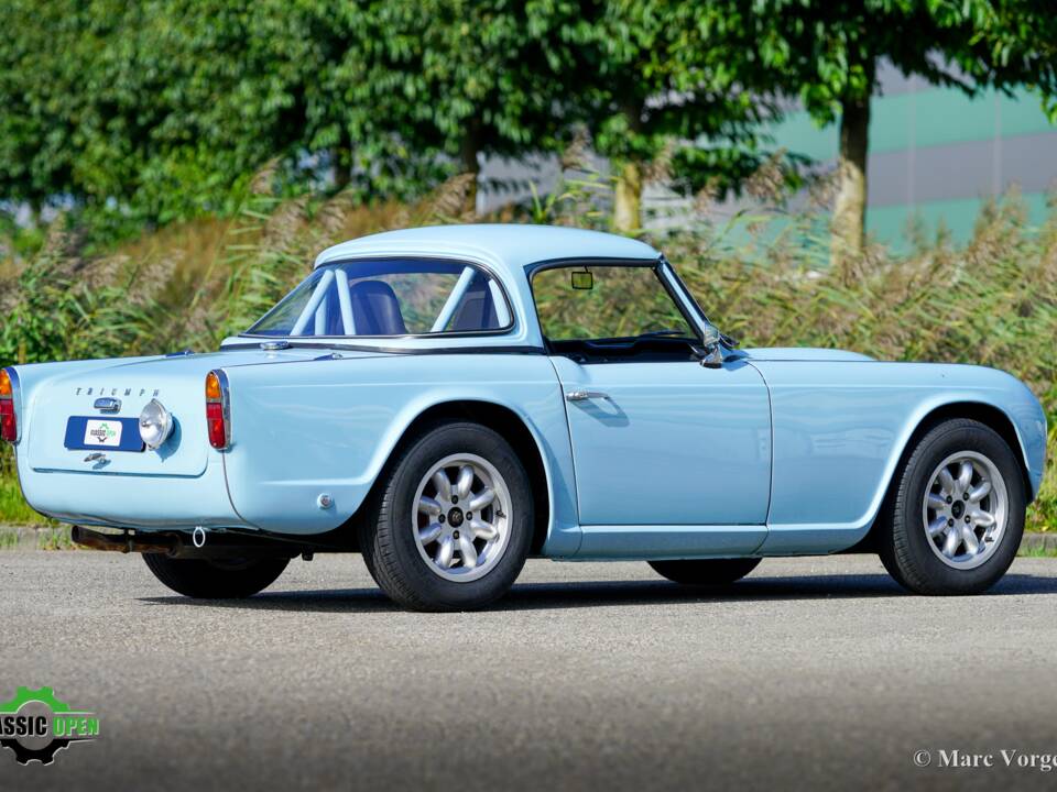 Image 34/43 of Triumph TR 4 (1962)