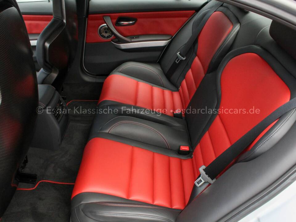 Image 11/41 of BMW M3 (2013)