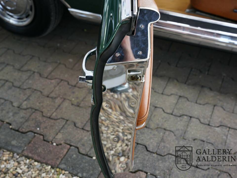 Afbeelding 31/50 van Mercedes-Benz 220 SE b (1964)